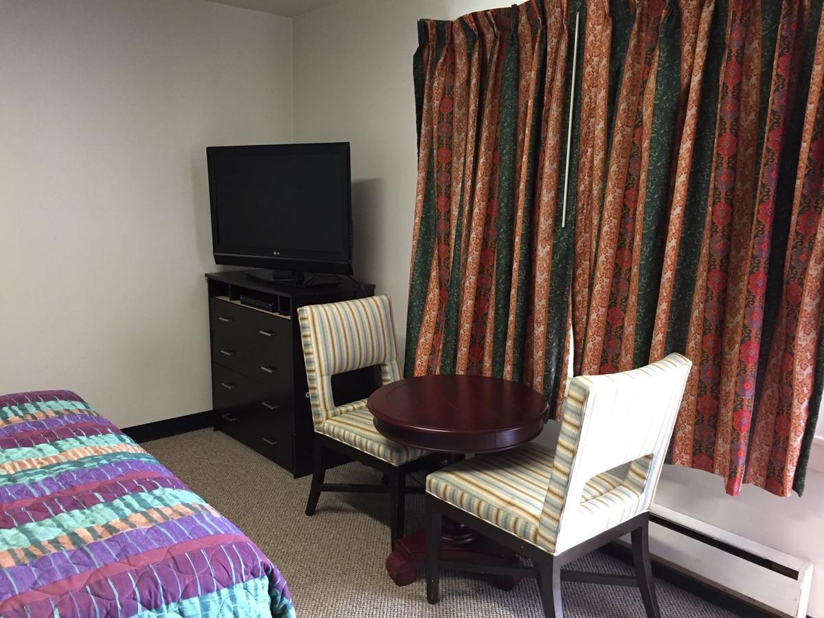 Highlander Inn Rutland Ngoại thất bức ảnh