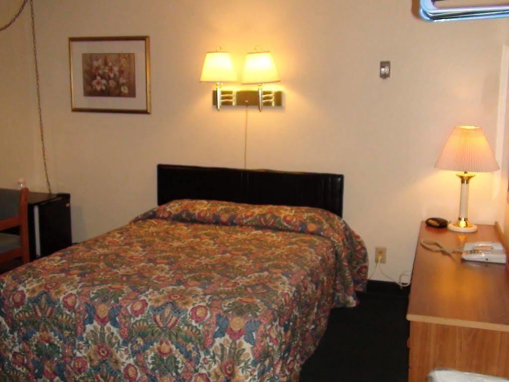 Highlander Inn Rutland Ngoại thất bức ảnh