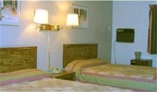 Highlander Inn Rutland Ngoại thất bức ảnh